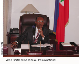 aristide intellectual bandit.jpg (29823 bytes)