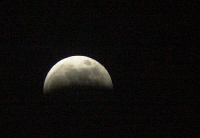 eclipse 1.jpg (11022 bytes)