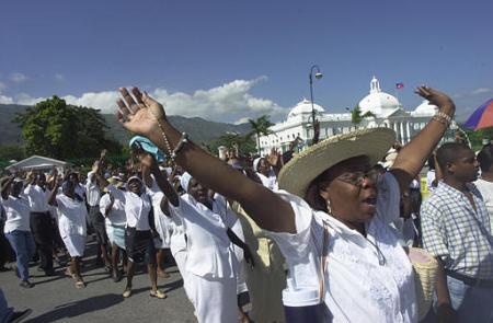 haitian3.jpg (26170 bytes)