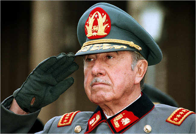 pinochet 2.jpg (80764 bytes)