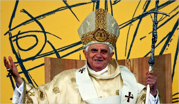 pope denounces.jpg (57427 bytes)