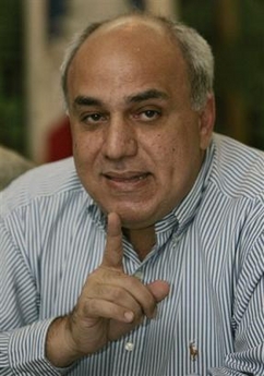 reginald boulos.jpg (62488 bytes)